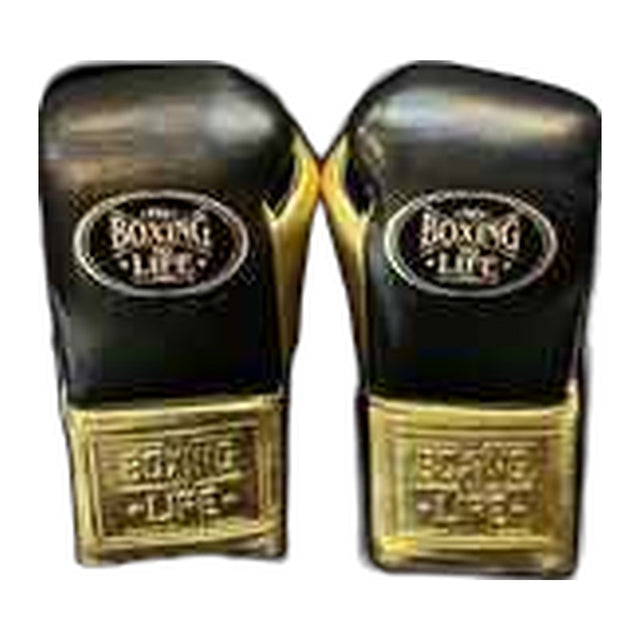 Black and metallic gold No Boxing No Life boxing gloves