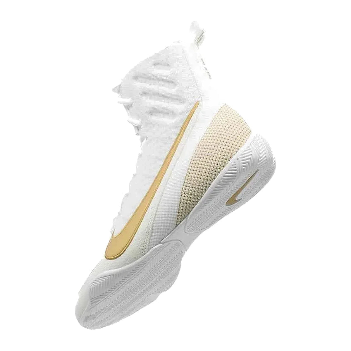 Nike Machomai 2 boxing shoes in white and gold, outsole and traction detail